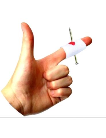 Gwóźdź w palcu PA065